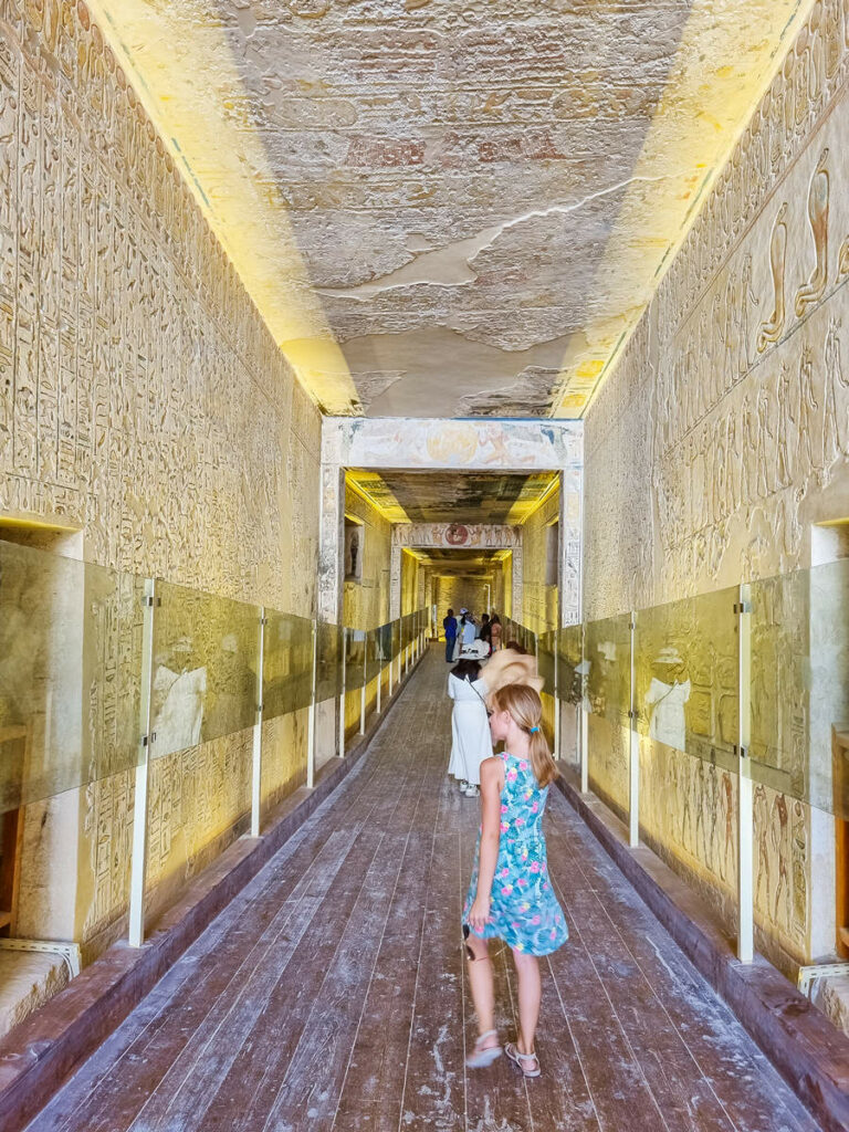 Grab von Ramses IX.