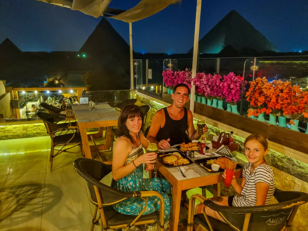 Abendessen mit Pyramiden-Blick in Gizeh
