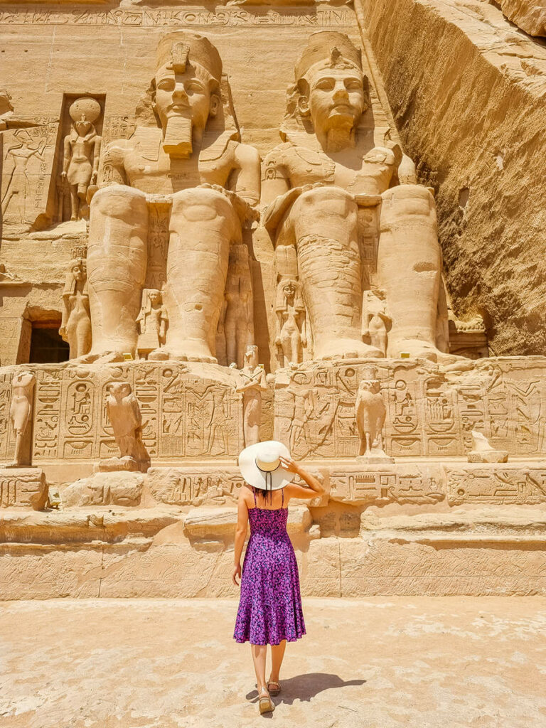 Abu Simbel Seitenansicht