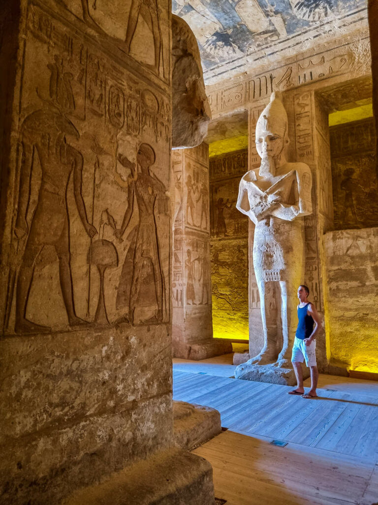 Abu Simbel Tempel von innen