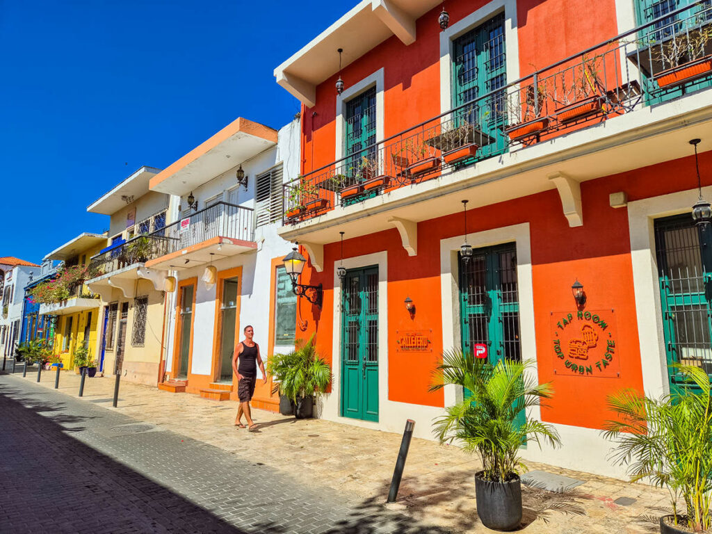 Calle Arzobispo Meriño