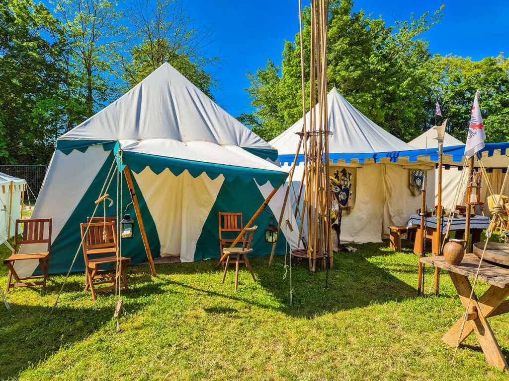 Zeltlager Wahrsager Historischer Markt Oettingen