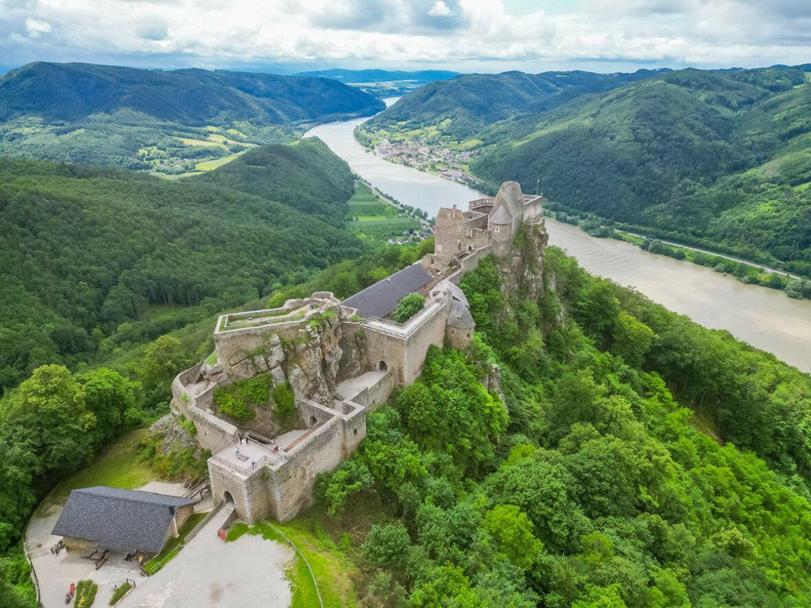 Burg An Der Donau 4 Buchstaben