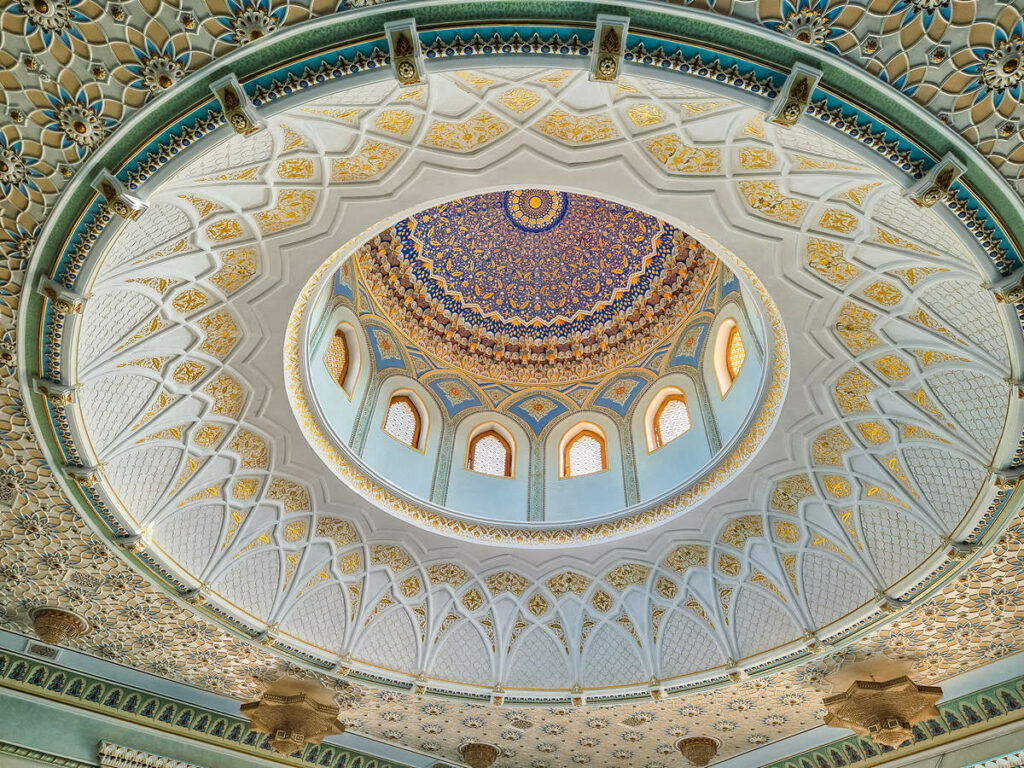 Decke Hazrati-Imam-Moschee