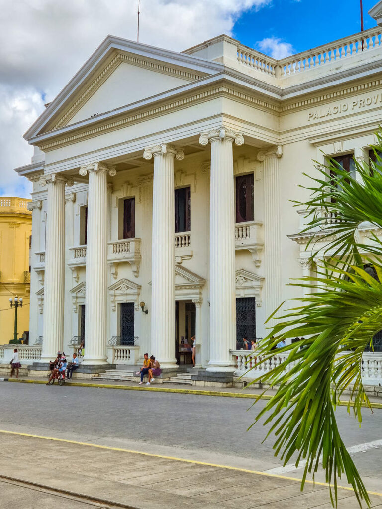 Biblioteca Provincial de Villa Clara "Martí"