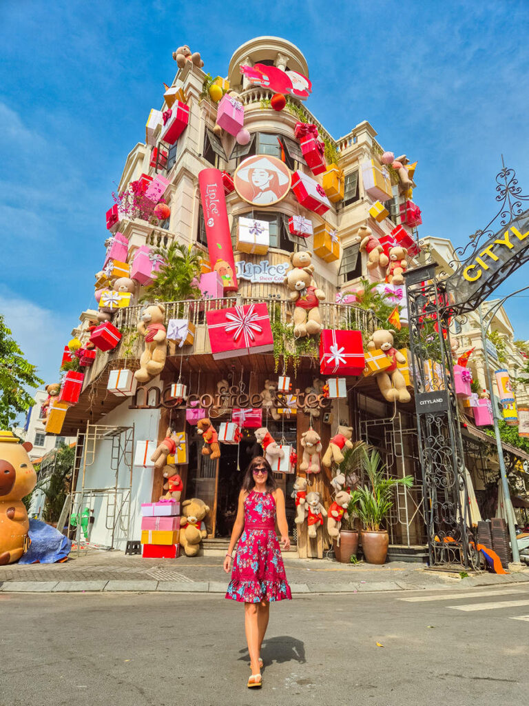 Me Coffee & Tea mit Teddys in Ho Chi Minh Stadt