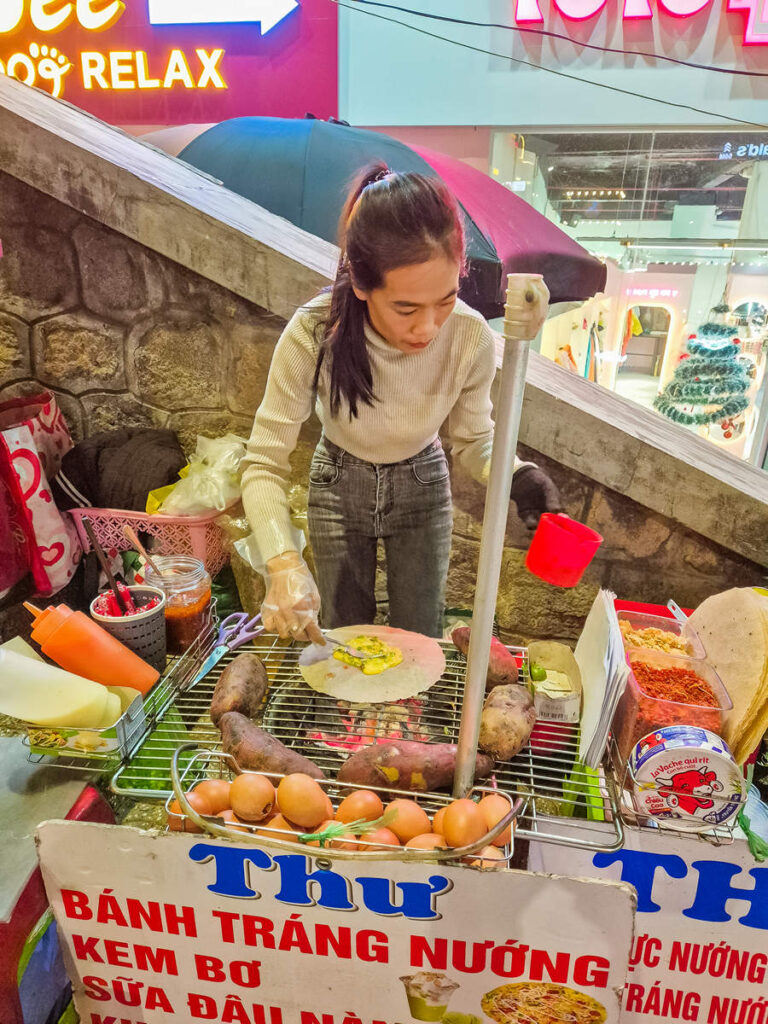 Vietnamesische Pizza Da Lat Nachtmarkt