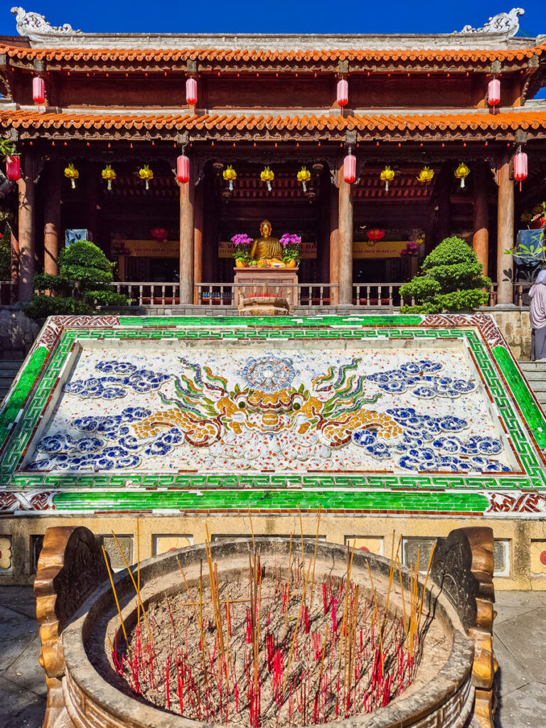 Nha Trang Long Son Pagode