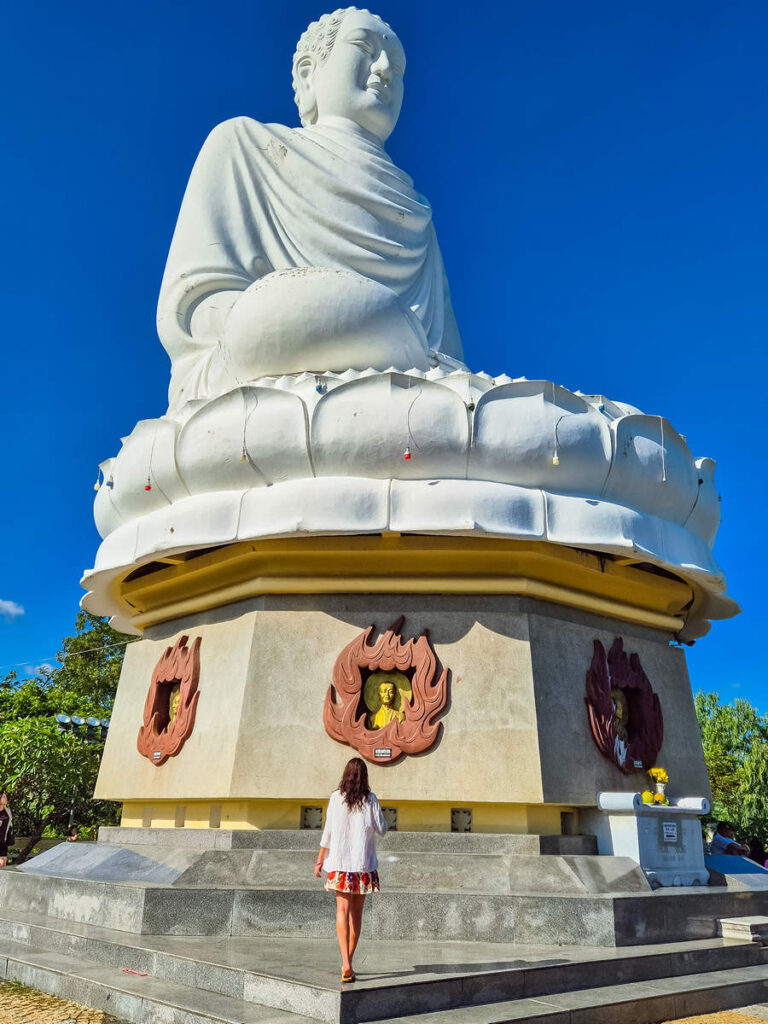 Der weiße Buddha Nha Trang
