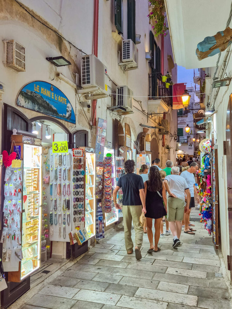 Altstadt Vieste Shops