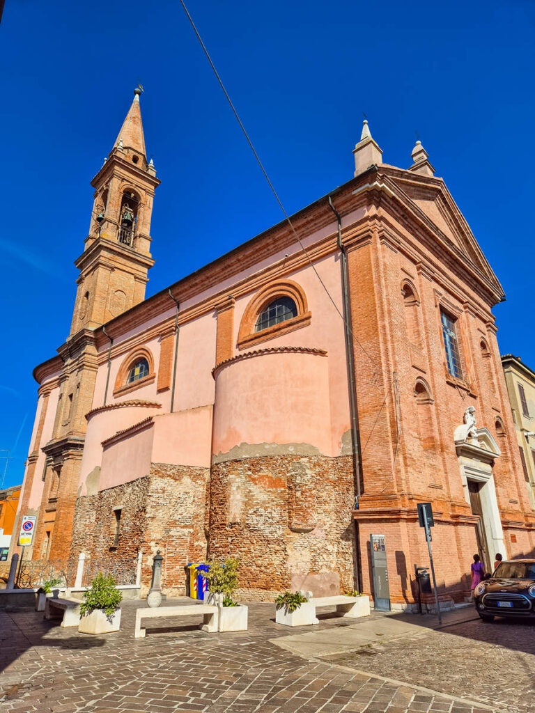 Pfarrei des Heiligen Rosenkranzes Comacchio