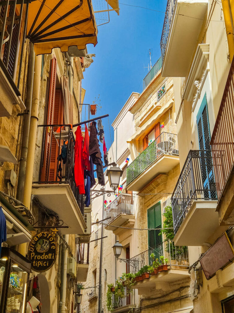 Strada del Carmine Bari